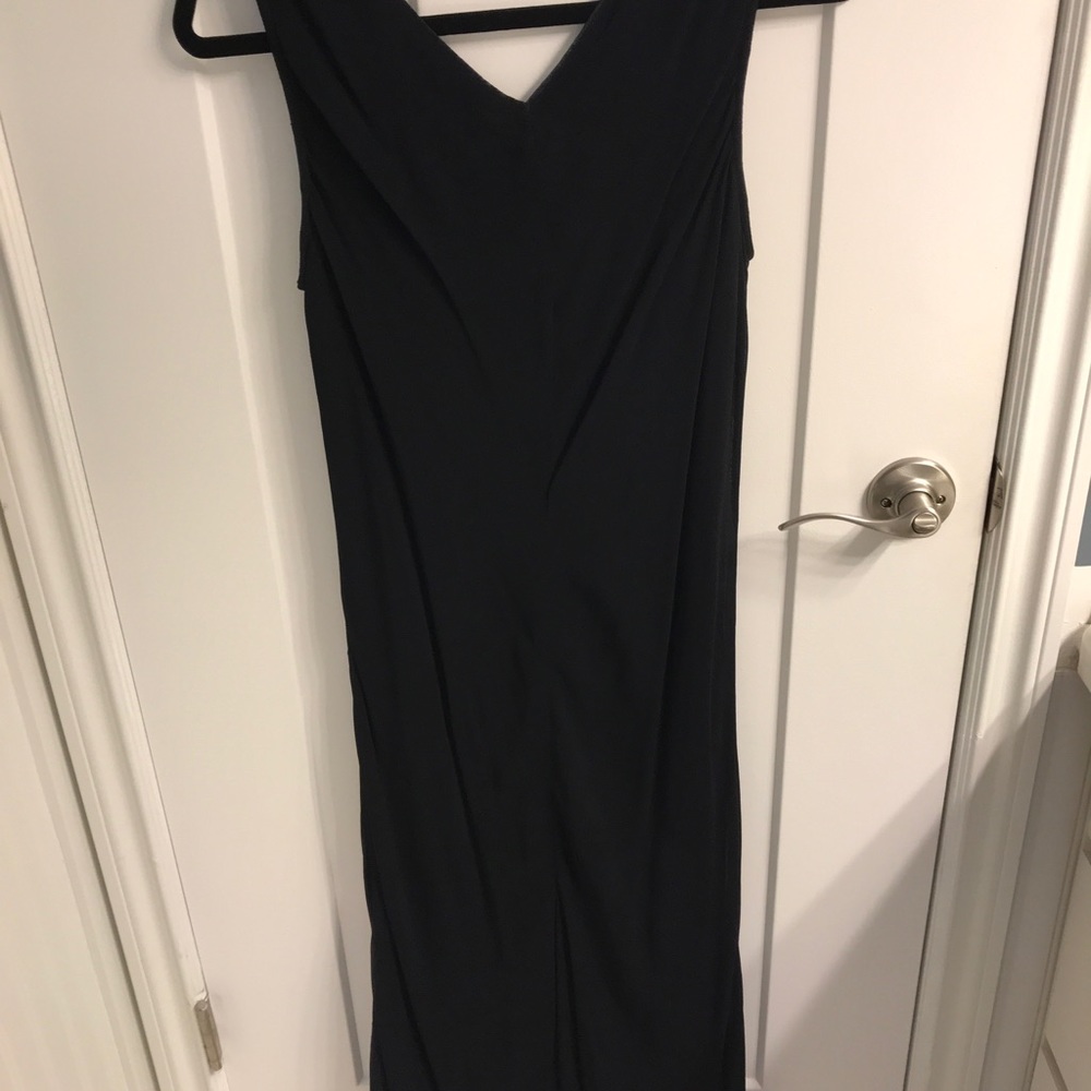 Dress - Picture 2 of 8